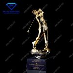 Cúp chơi golf chất liệu pha lê trong suốt