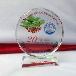 Biểu trưng pha lê 12