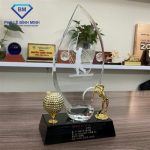Kỷ niệm chương pha lê golf