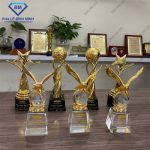 Phân loại cúp vinh danh - Kinh nghiệm chọn cúp vinh danh