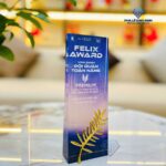 Quà Tặng Đại Hội Bộ Để Bàn Cắm Bút Thuận Buồm Xuôi Gió